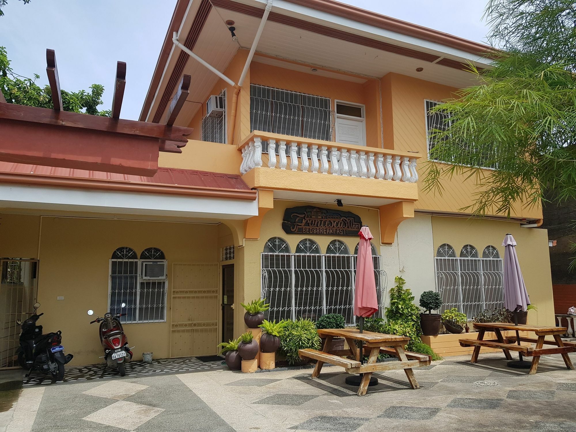 Francesca'S Inn Tagbilaran City Exterior foto